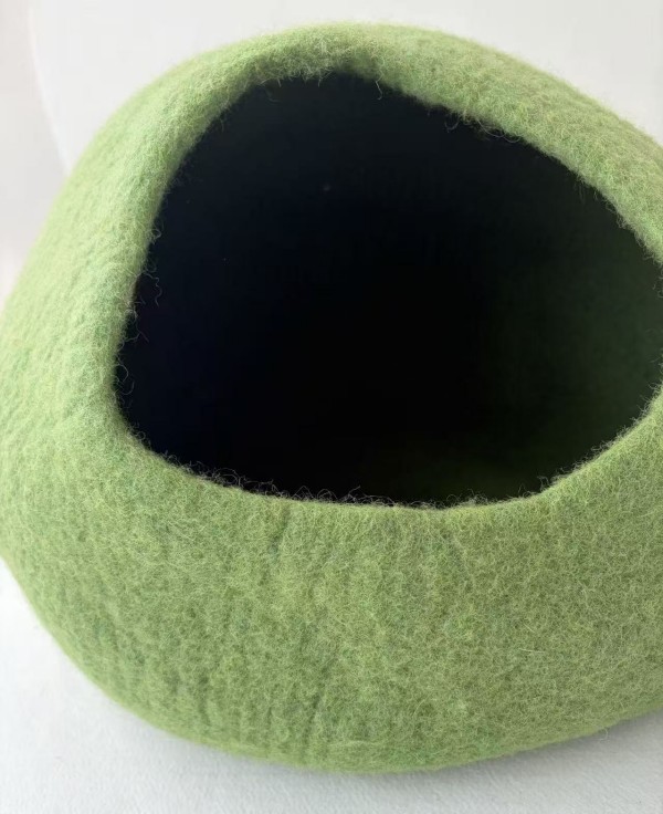 Felt Cat Cave Bed Manufacturer | Custom Wool Felt Cat Caves