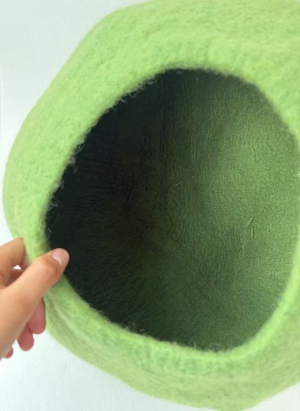 Felt Cat Cave Bed Manufacturer | Custom Wool Felt Cat Caves